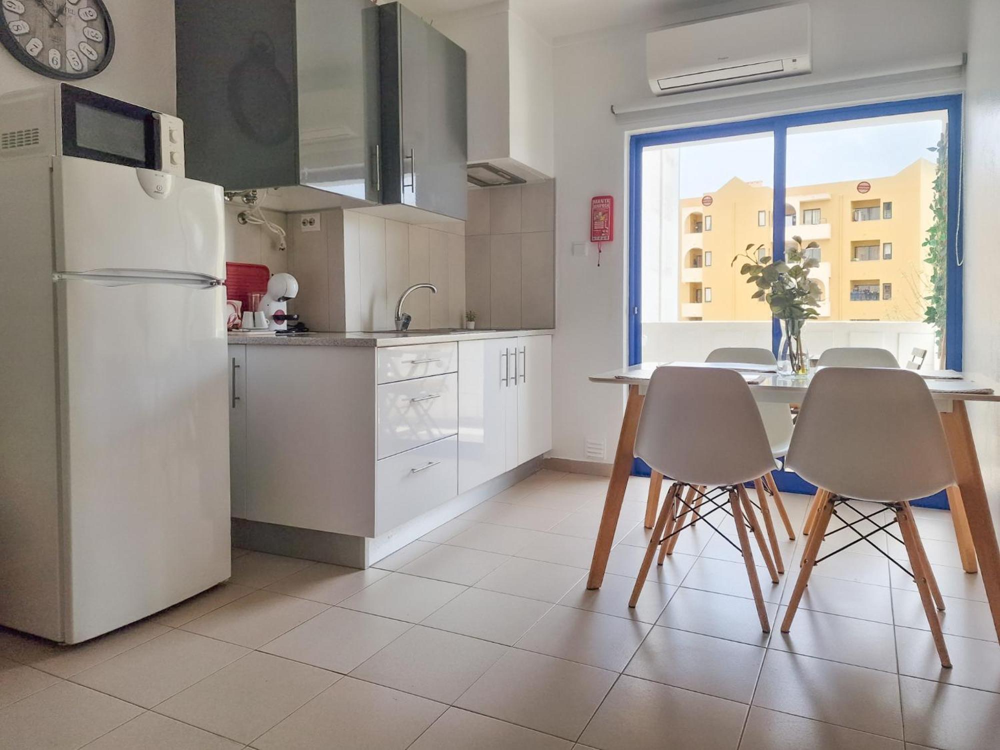 Apart Praia Da Rocha - Ac - Wifi - By Bedzy Portimão Dış mekan fotoğraf